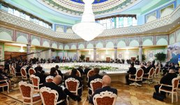 Президент Ильхам Алиев принял участие в заседании Совета глав государств СНГ в расширенном составе в Душанбе (ФОТО) - Gallery Thumbnail