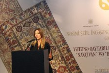 В рамках Фестиваля Насими в Азербайджанском музее ковра представлены древние ковры, возвращенные на родину (ФОТО)