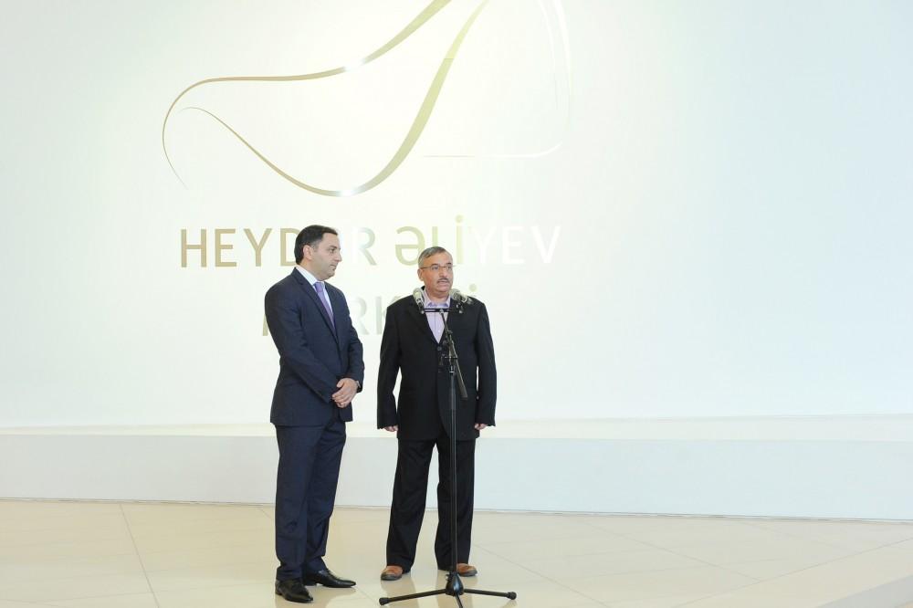 Вице-президент Фонда Гейдара Алиева Лейла Алиева в рамках Фестиваля Насими приняла участие в открытии выставок  (ФОТО)