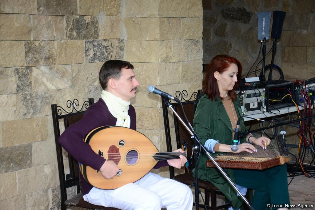 Şamaxıda Nəsimi Festivalı çərçivəsində "Söz" ədəbi layihəsinin finalçılarının yaradıcılıq axşamı keçirilib (FOTO)