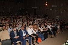 Азербайджанские артисты поздравили учителей с праздником (ФОТО)