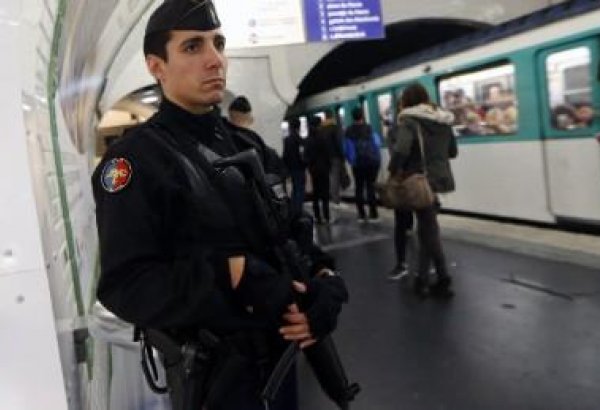 Из-за забастовки в Париже практически не работает метро