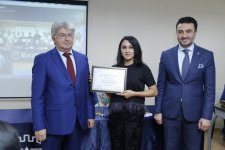 В Азербайджане растет интерес к бухгалтерскому делу (ФОТО)