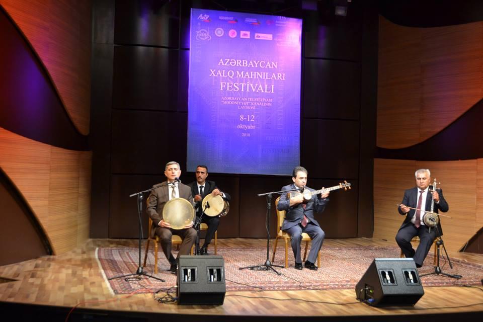 Beynəlxalq Muğam Mərkəzində “Azərbaycan xalq mahnıları” layihəsinin açılışı olub (FOTO)