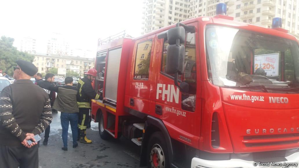 Bakıda restoranda yanğın olub (FOTO)