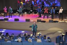 В Центре Гейдара Алиева состоялся потрясающий концерт первой в мире арт-группы "Хор Турецкого" (ФОТО)