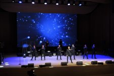 В Центре Гейдара Алиева состоялся потрясающий концерт первой в мире арт-группы "Хор Турецкого" (ФОТО)