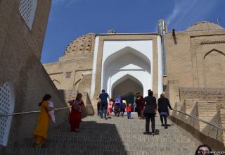 Uzbekistan, Indonesia consider establishing co-op in hotel business and tourism