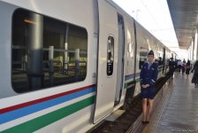 Азербайджанский путешественник в Самарканде -  на скорости в 230 км/час… (ФОТО)