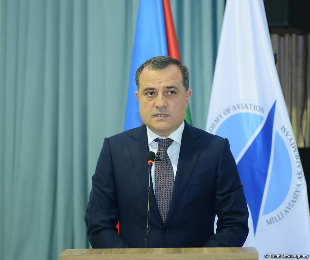 В Азербайджане увеличилось число поступающих в вузы по первой группе специальности - министр (ФОТО)