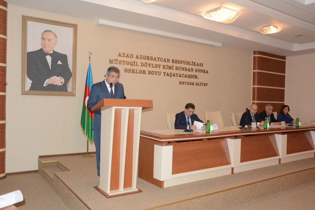 Qaradağ Rayon İcra Hakimiyyətində hesabat yığıncağı keçirilib (FOTO)