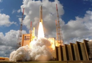 С космодрома в Куру стартовала ракета Ariane 5 с двумя спутниками связи на борту