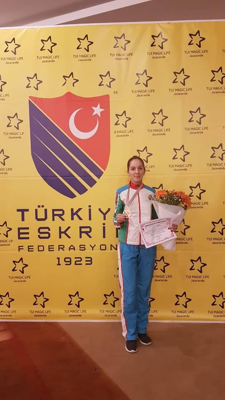 Qılıncoynadanımız beynəlxalq turnirdə bürünc medal qazanıb (FOTO)
