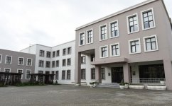 Birinci vitse-prezident Mehriban Əliyeva Bakıda 11 saylı xüsusi təhsil məktəbinin yeni binasının açılışında iştirak edib (FOTO)