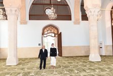 Birinci vitse-prezident Mehriban Əliyeva İmam Hüseyn məscidinin bərpadan sonra açılışında iştirak edib (FOTO)
