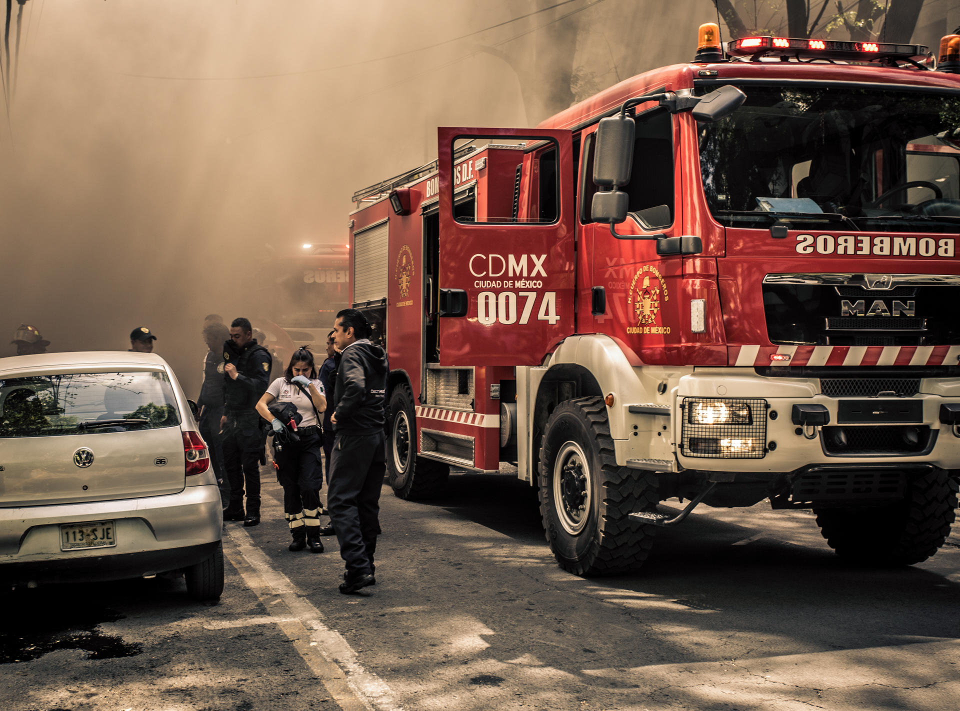Fire, explosion at an alcohol factory leaves one injured in Mexico City