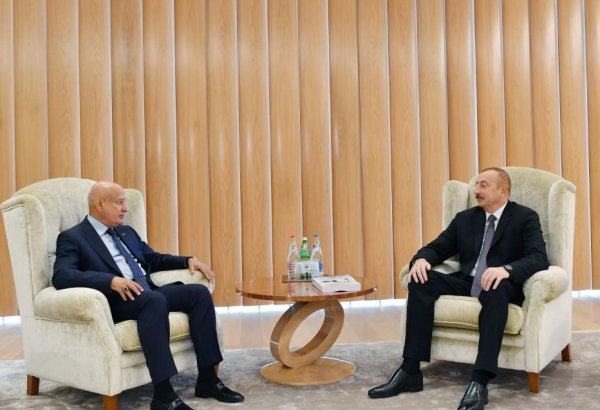 Prezident İlham Əliyev ISESCO-nun baş direktoru ilə görüşüb (FOTO) (YENİLƏNİB)