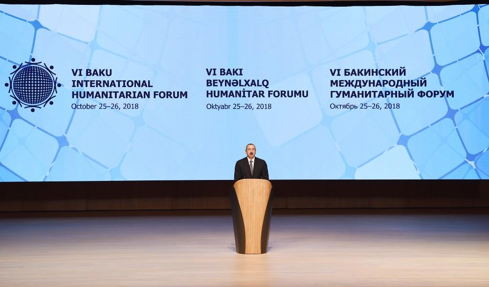 Prezident İlham Əliyev və birinci xanım Mehriban Əliyeva VI Bakı Beynəlxalq Humanitar Forumunun rəsmi açılış mərasimində iştirak ediblər (YENİLƏNİB-3) (FOTO)