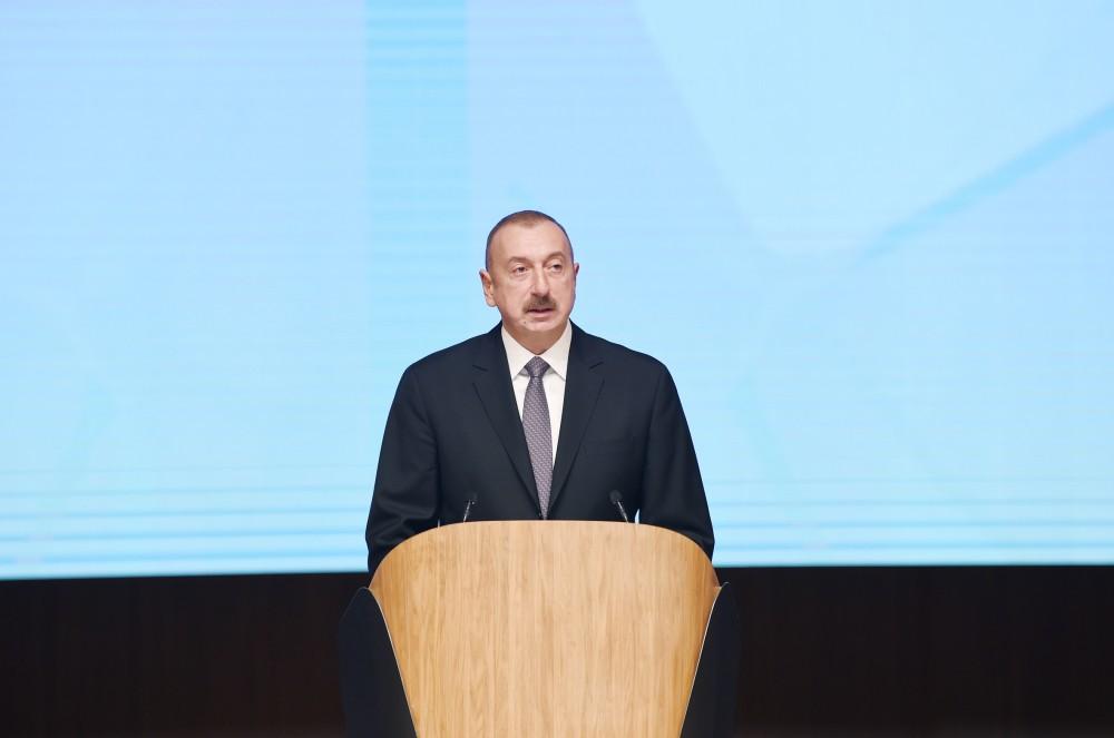 Президент Азербайджана: Не имея добрых отношений с соседями, ни одна страна никогда не сможет стать надежным транзитным пунктом (версия 2)