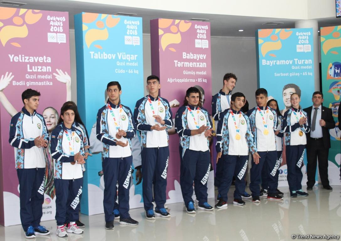 Yeniyetmələrin III Olimpiya Oyunlarında iştirak edən Azərbaycan idmançıları ilə görüş keçirilib (FOTO)
