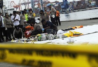 В Индонезии опознали первую жертву крушения Boeing