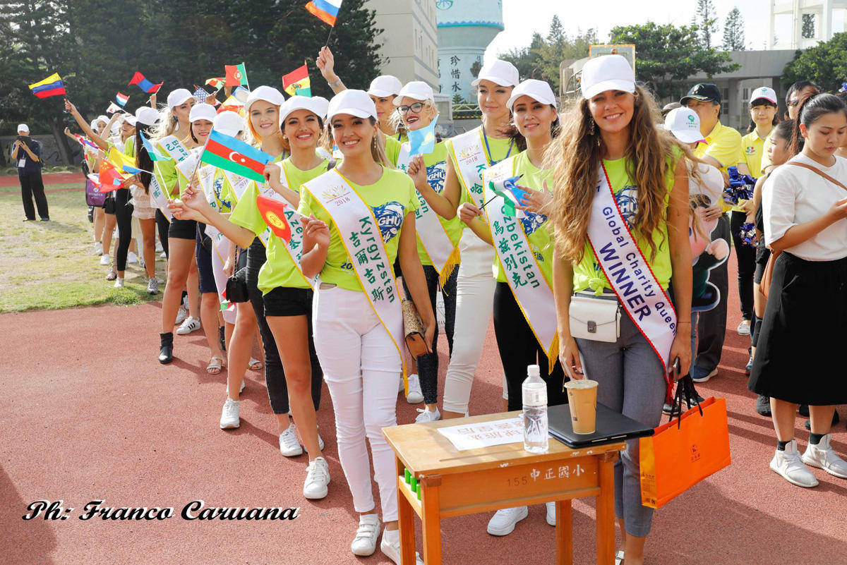 Азербайджанская красавица вошла в ТОП-10 мировых королев благотворительности (ФОТО)