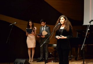 Азербайджанская молодежь обучается на творчестве Эмина Сабитоглу (ФОТО)