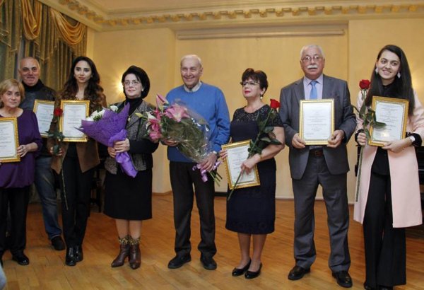 В Азербайджане названы авторы лучшей эстрадной песни (ФОТО)