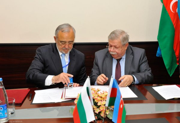 Театры Азербайджана и Болгарии подписали меморандум о сотрудничестве (ФОТО)