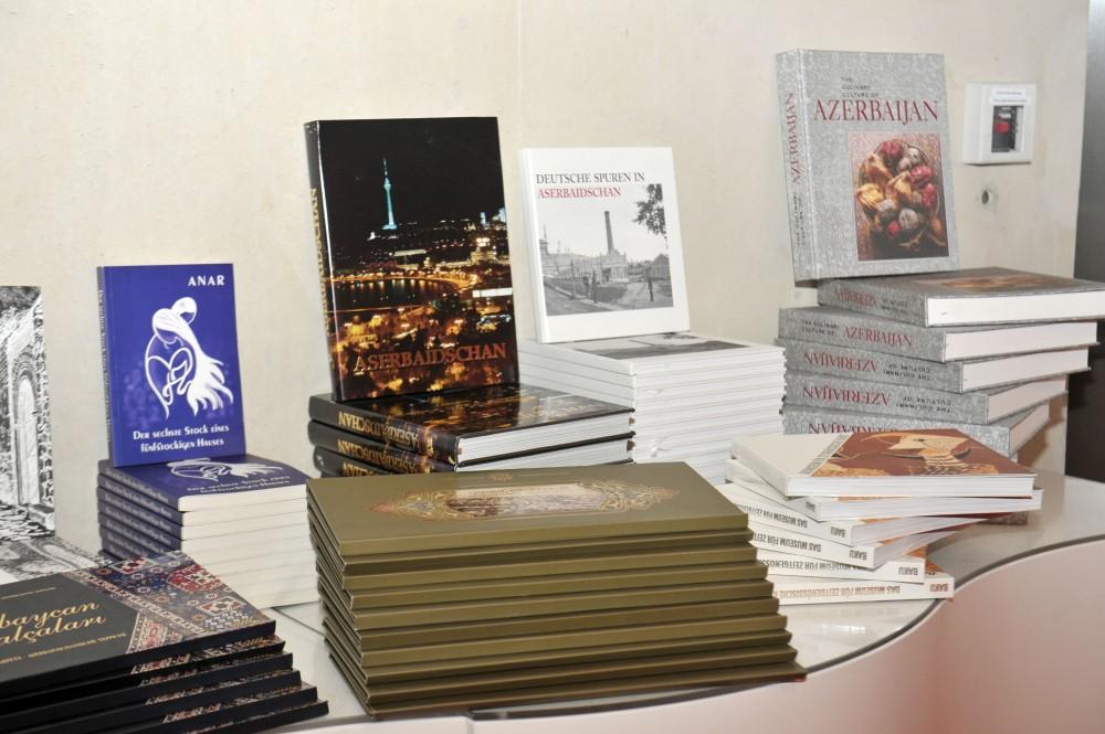При организации Фонда Гейдара Алиева в Берлине прошло мероприятие, посвященное 100-летию АДР (ФОТО)