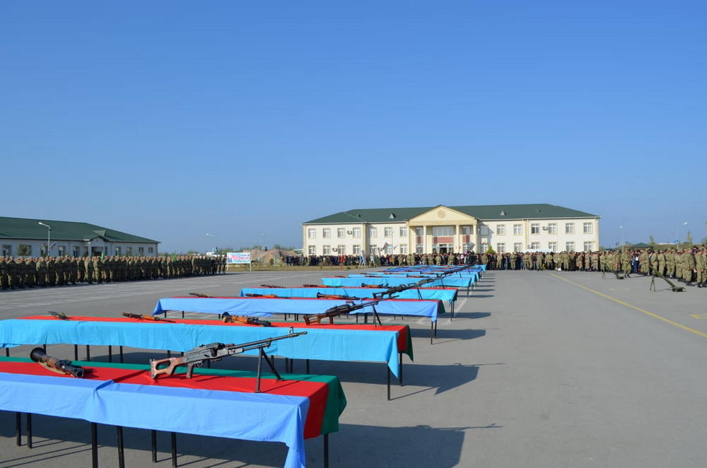В воинских частях Азербайджана состоялась церемония принятия военной присяги (ФОТО)