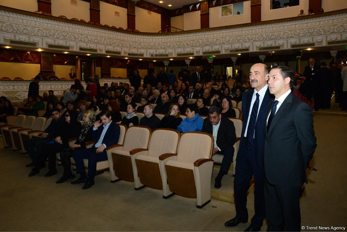 В Баку проходит церемония прощания с народной артисткой Амалией Панаховой (ФОТО)