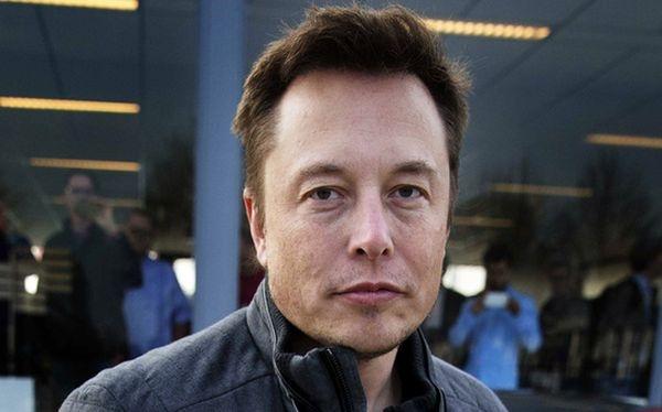 Илон Маск пообещал разместить по всей Европе заправки для машин Tesla