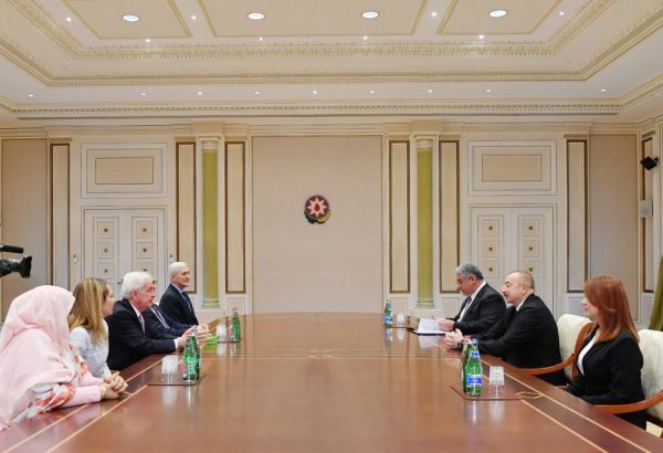 Ilham Aliyev receives delegation led by World Anti-Doping Agency president