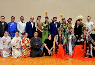 Kyrgyz Embassy in Japan organizes master classes for musicians and dancers of TURKSOY