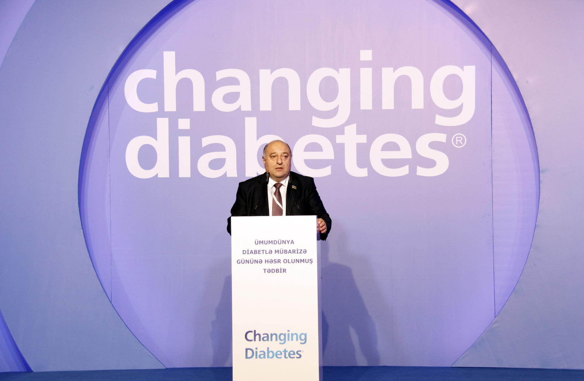 При поддержке Фонда Гейдара Алиева в Азербайджане реализуются проекты по обеспечению детей с сахарным диабетом препаратами инсулина (ФОТО)