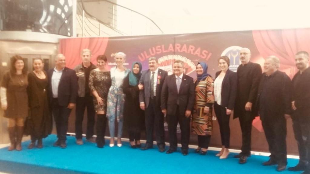 Bakı Uşaq Teatrı Beynəlxalq festivala iki tamaşa ilə gedib (FOTO)