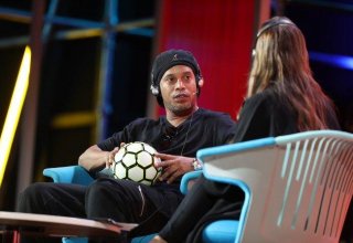 Ronaldinho plans Saudi Arabia football academy in Jeddah