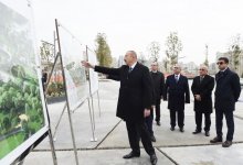 Azerbaijani president views redevelopment, construction work around Tazapir mosque (PHOTO)