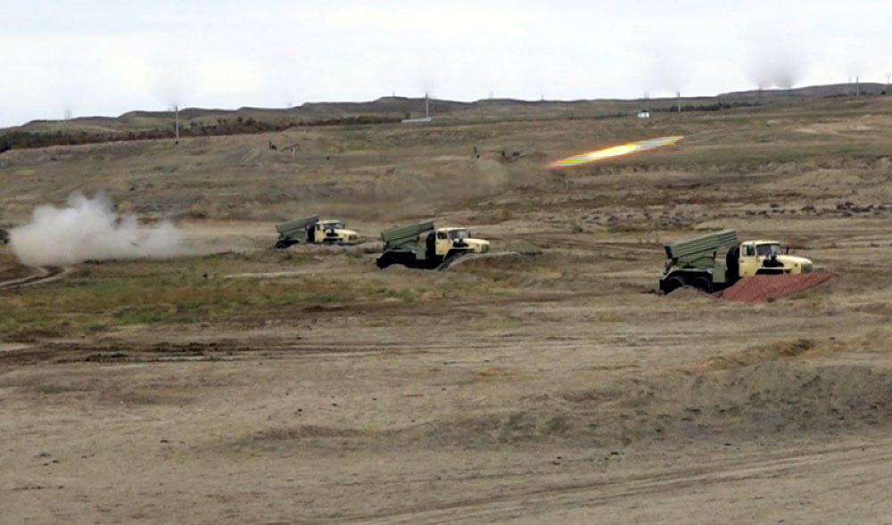 Войска Нахчыванского гарнизона успешно провели этап с боевой стрельбой (ФОТО)