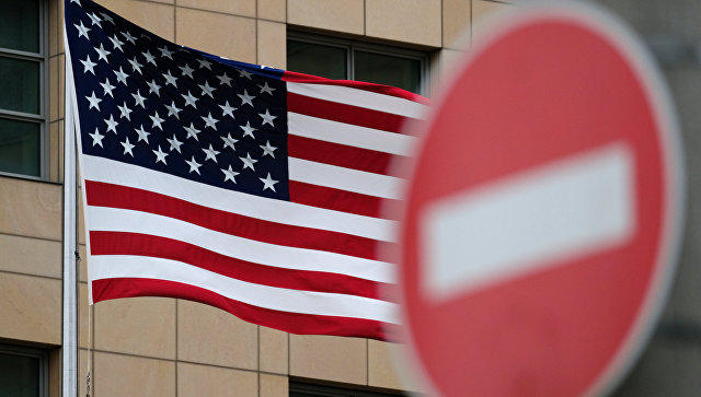 США ввели санкции в отношении двух китайских компаний