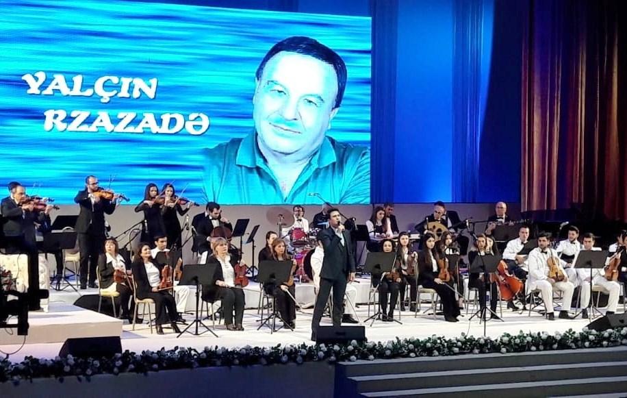 Корифей азербайджанской эстрады Ялчын Рзазаде отметил юбилей (ВИДЕО, ФОТО)