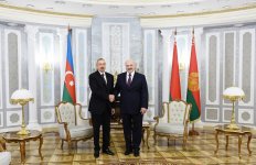Azerbaijani, Belarus presidents hold one-on-one meeting (PHOTO)