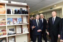 Prezident İlham Əliyev Minskdə Azərbaycan Ticarət Evi ilə tanış olub (FOTO)