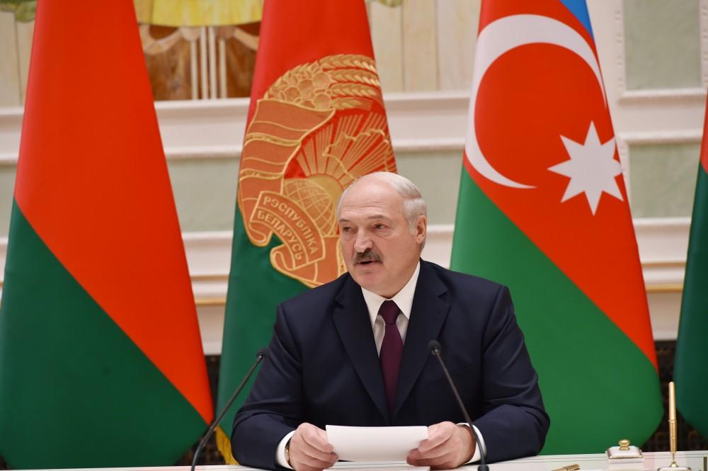 Azerbaijani, Belarus presidents make press statements (PHOTO)