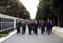 Chiefs of Turkish, Georgian general staffs visit Alley of Martyrs in Baku (PHOTO)