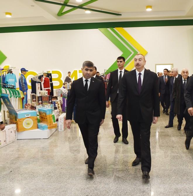 Президент Ильхам Алиев ознакомился с Олимпийским комплексом в Ашхабаде (ФОТО)