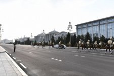 Official welcome ceremony held for Azerbaijani president in Ashgabat (PHOTO)