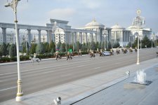 Official welcome ceremony held for Azerbaijani president in Ashgabat (PHOTO)