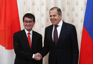 Foreign ministers of Japan, Russia discuss accelerating talks on peace treaty